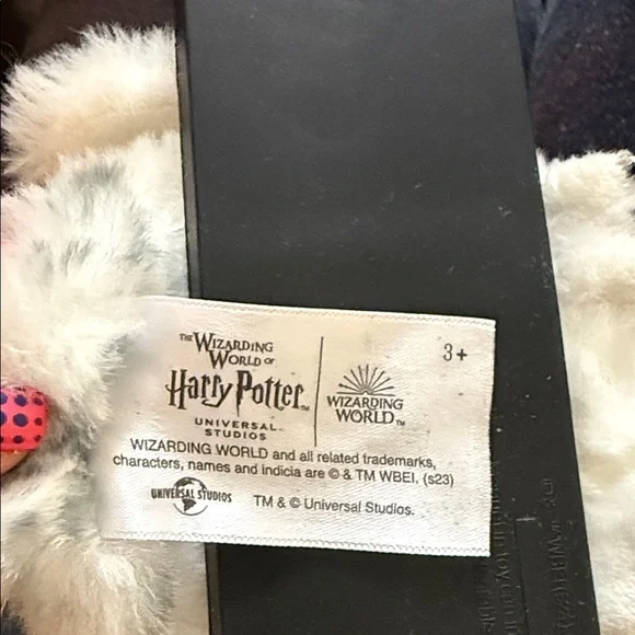 Universal Studios Harry Potter Shoulder Owl - Picture 3 of 4